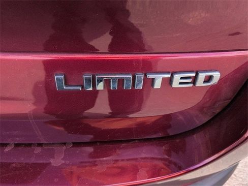 Used 2021 Jeep Grand Cherokee L Limited image 12