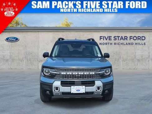 Used 2025 Ford Bronco Sport Badlands AWD/4WD image 3