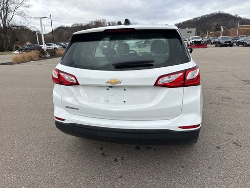 Used 2019 Chevrolet Equinox LS image 9