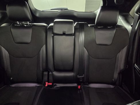 Used 2020 Ford Edge ST w/ Equipment Group 401A AWD/4WD image 22