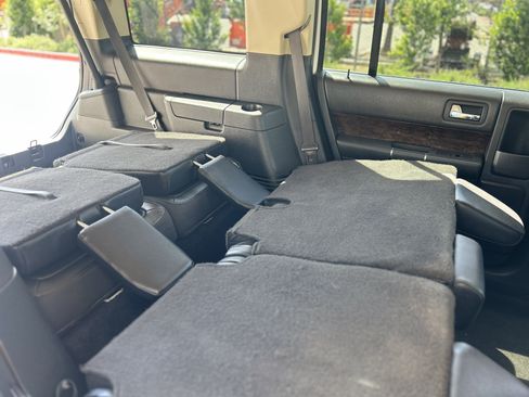 Used 2019 Ford Flex Limited FWD image 23