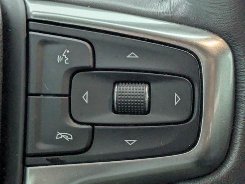 Used 2020 Chevrolet Silverado 1500 RST image 32