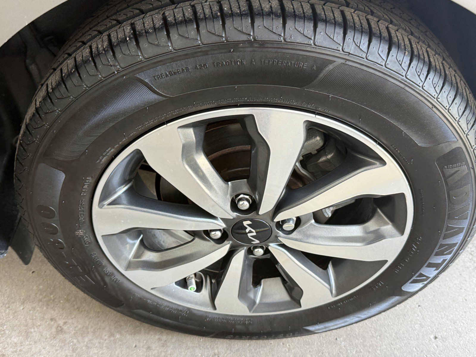 Used 2023 Kia Rio S w/ Technology Package FWD image 32