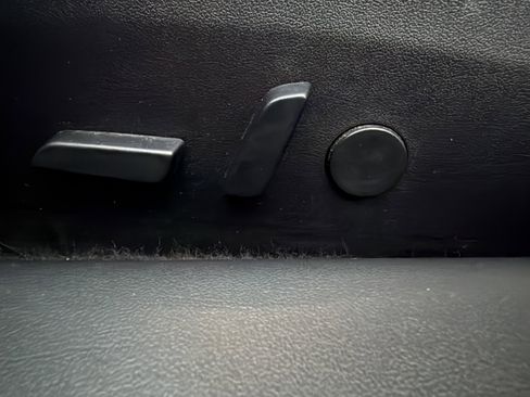 Used 2019 Tesla Model 3 Long Range image 23