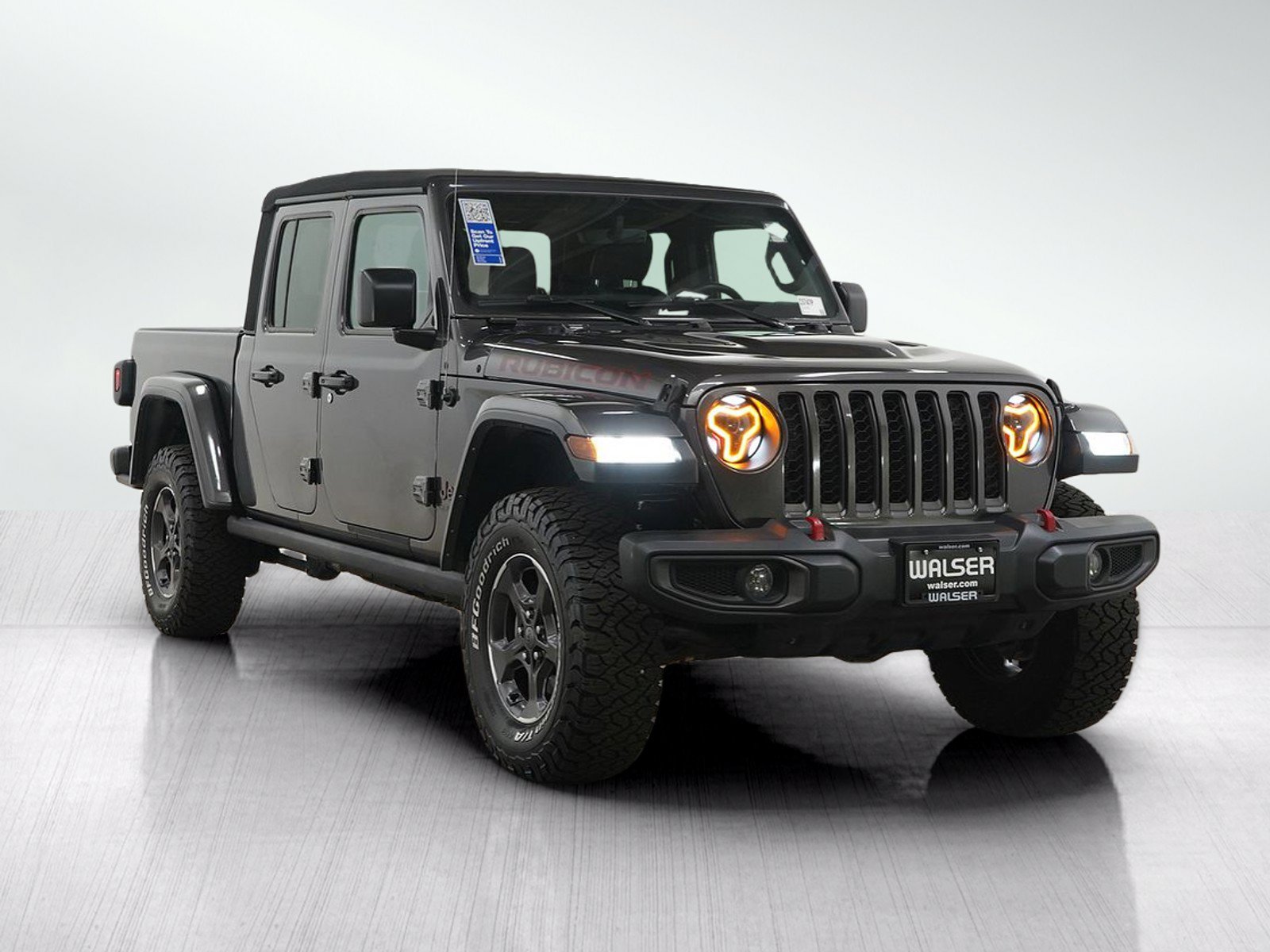 Used 2022 Jeep Gladiator Rubicon w/ Trailer Tow Package AWD/4WD image 8