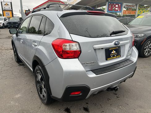 Used 2015 Subaru Crosstrek 2.0i Limited AWD/4WD image 5