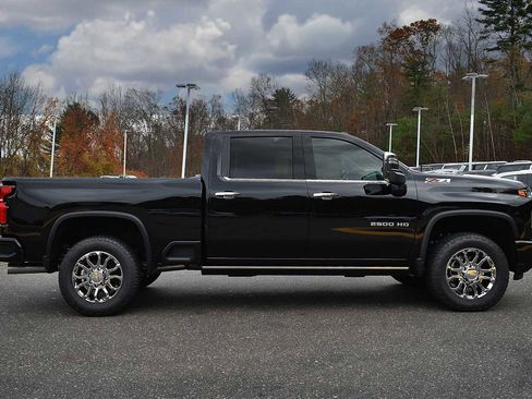 New 2026 Chevrolet Silverado 2500 LTZ w/ Z71 Chrome Sport Edition image 6