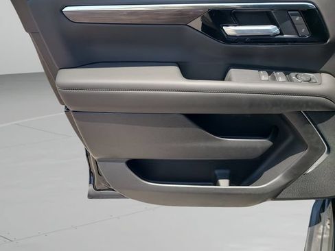 New 2026 Chevrolet Tahoe LS w/ LPO, Dark Essentials Package RWD image 18