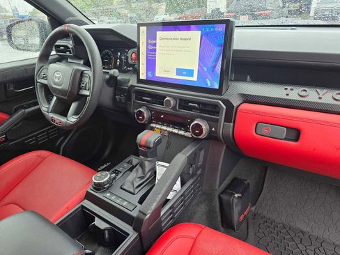 Certified 2025 Toyota Tacoma TRD Pro AWD/4WD image 13