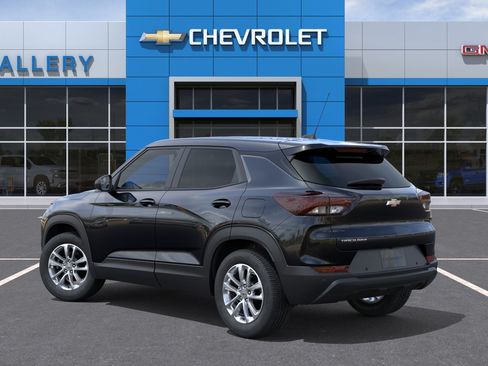 New 2026 Chevrolet TrailBlazer LS w/ LS Convenience Package FWD image 3
