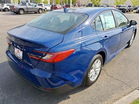 New 2026 Toyota Camry LE image 6