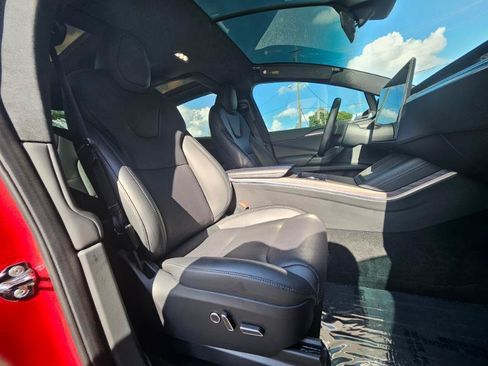 Used 2023 Tesla Model X AWD/4WD image 59