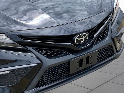 Used 2023 Toyota Camry SE FWD image 29