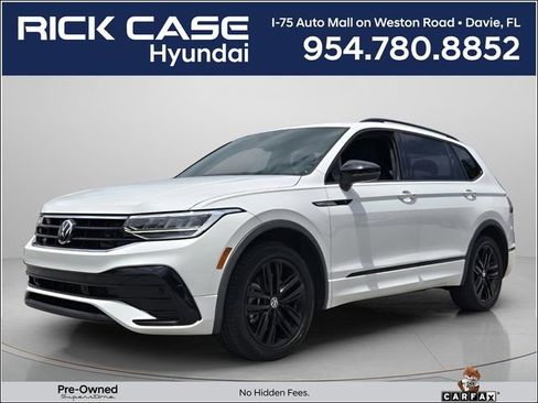 Used 2022 Volkswagen Tiguan SE R-Line FWD image 1