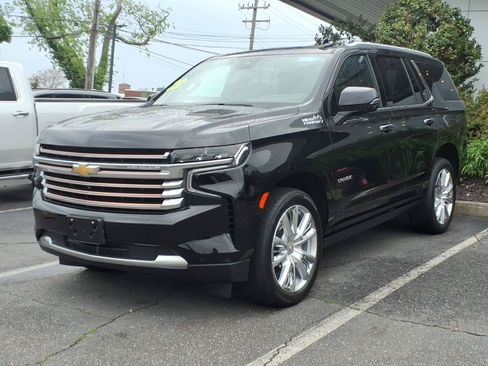 Certified 2023 Chevrolet Tahoe High Country w/ Premium Package AWD/4WD image 1