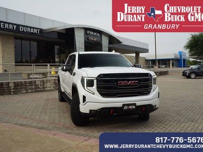 Used 2022 GMC Sierra 1500 AT4 w/ AT4 Premium Package