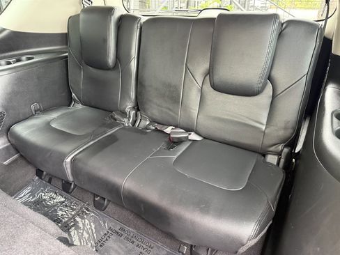 Used 2018 Nissan Armada SV w/ Driver Package RWD image 17