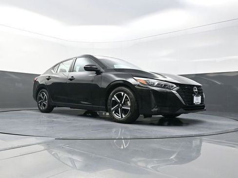Used 2024 Nissan Sentra SV FWD image 19