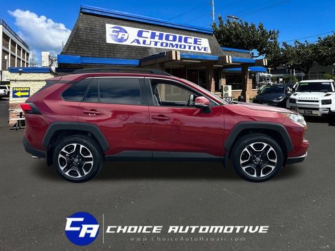 Used 2019 Toyota RAV4 Adventure w/ All Weather Liner Package AWD/4WD image 9