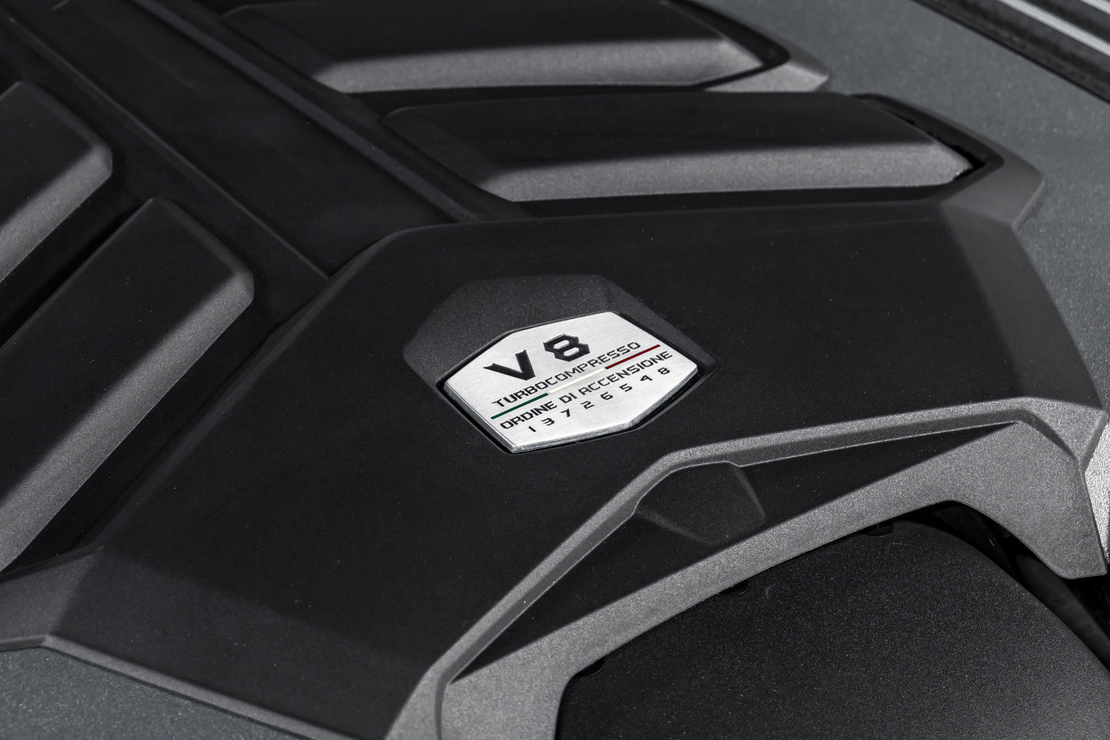 Used 2021 Lamborghini Urus AWD/4WD image 49