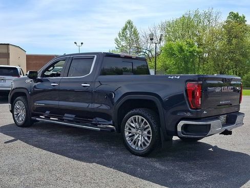 Used 2024 GMC Sierra 1500 SLT w/ SLT Premium Plus Package AWD/4WD image 4