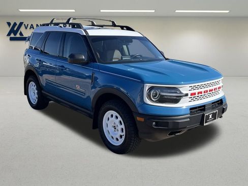 Used 2023 Ford Bronco Sport Heritage Limited image 8