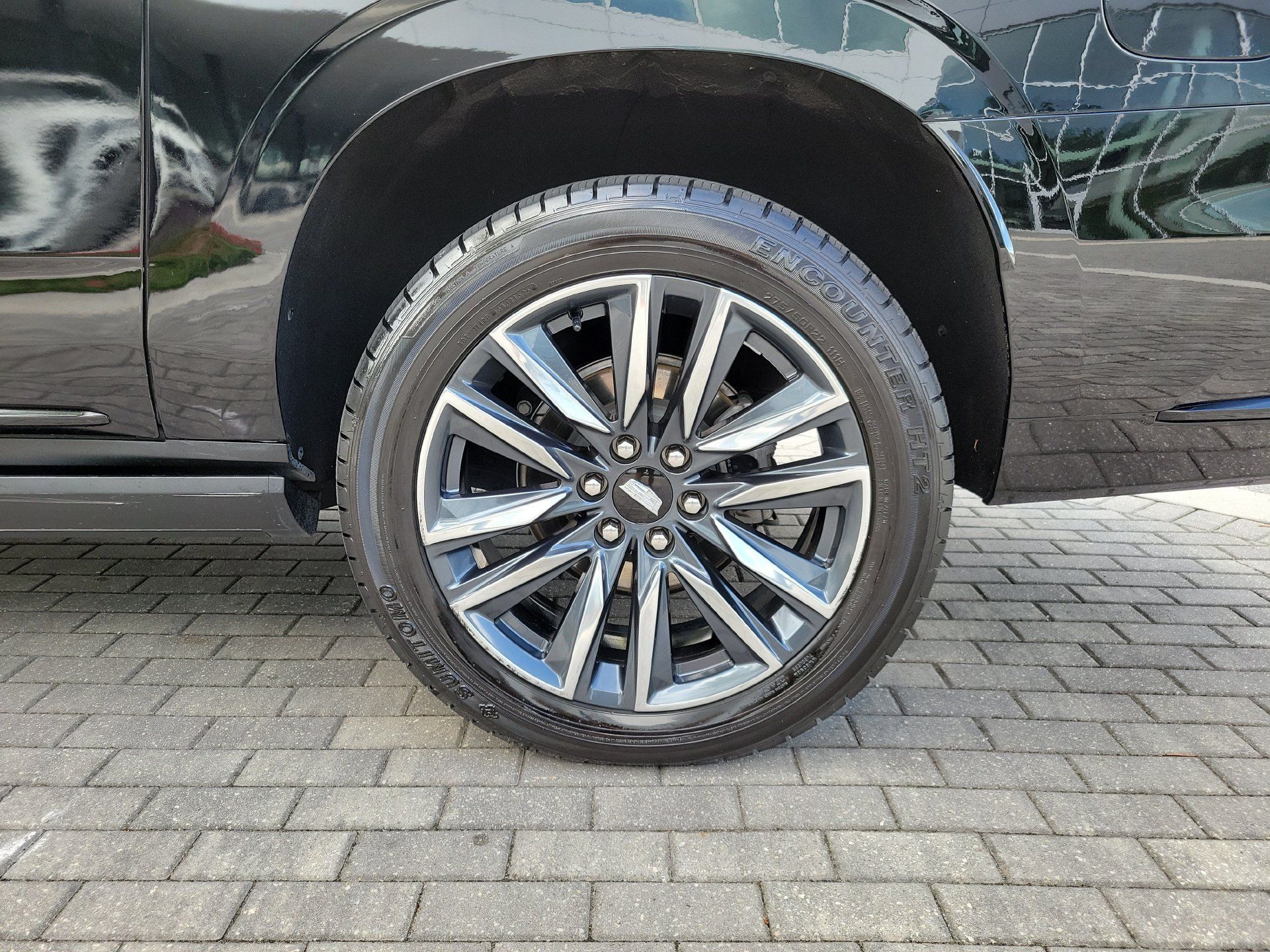 Used 2022 Cadillac Escalade ESV Sport w/ Touring Package AWD/4WD image 8