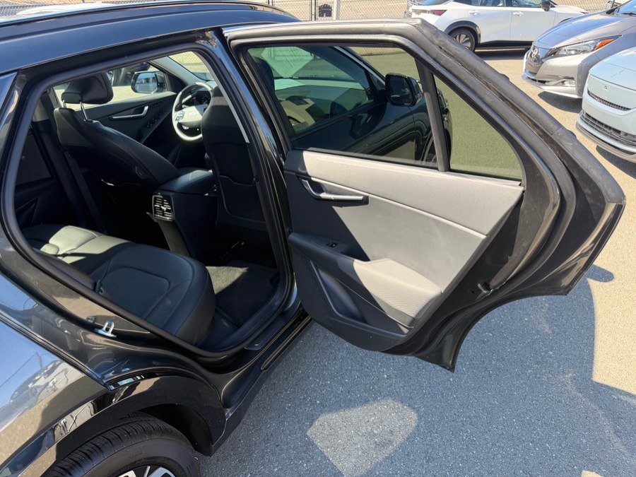 Used 2024 Kia Niro Wave FWD image 40