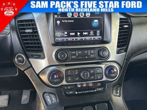 Used 2018 Chevrolet Suburban LT w/ Luxury Package image 25