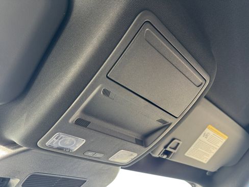 New 2026 Ford Escape ST-Line w/ Cold Weather Package image 18