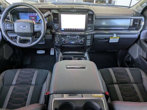 New 2026 Ford F250 Lariat w/ Black Appearance Package AWD/4WD image 20