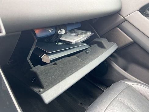 Used 2024 Land Rover Range Rover Evoque S image 17