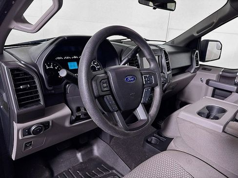 Used 2019 Ford F150 XLT image 9