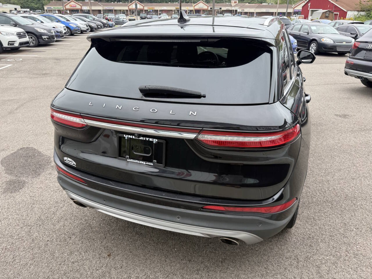 Used 2020 Lincoln Corsair FWD w/ Rear Removable Package Tray image 8