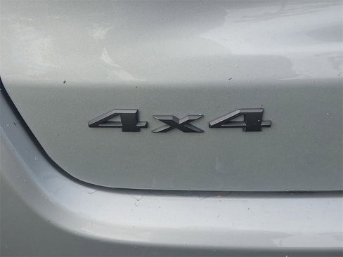 New 2026 Jeep Compass Latitude image 29