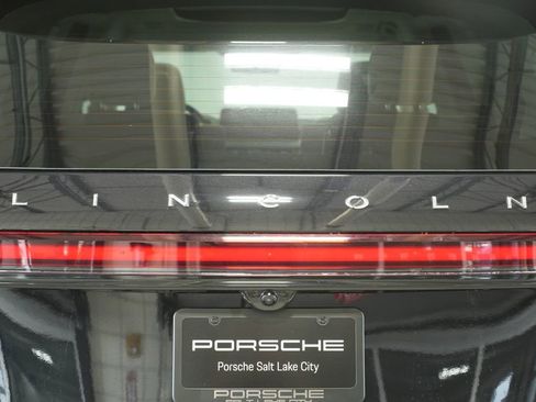 Used 2025 Lincoln Aviator Reserve w/ Equipment Group 201A image 35