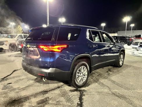 Used 2023 Chevrolet Traverse LT image 6