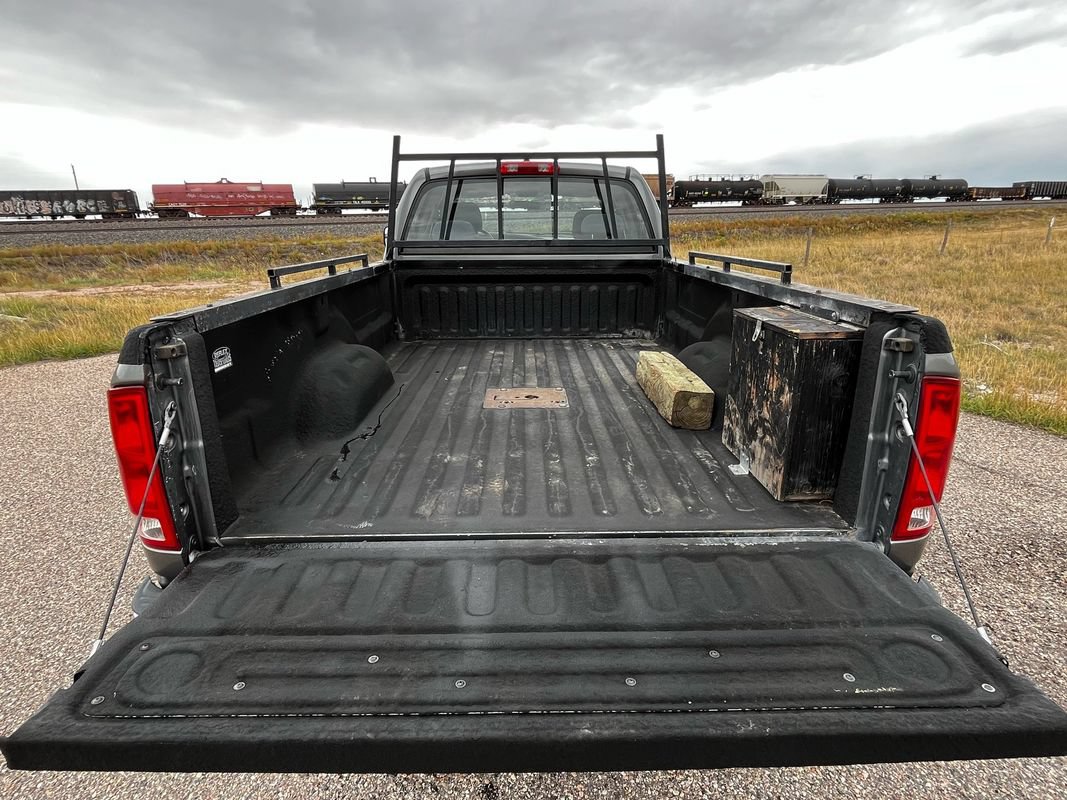 Used 2005 Dodge Ram 2500 Truck SLT AWD/4WD image 5