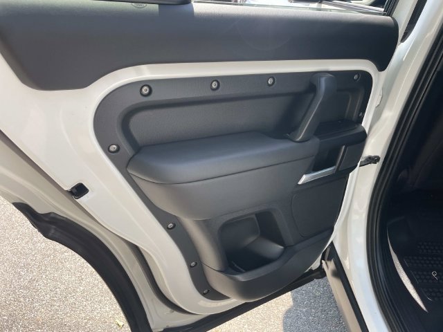 Used 2025 Land Rover Defender 110 S AWD/4WD image 16