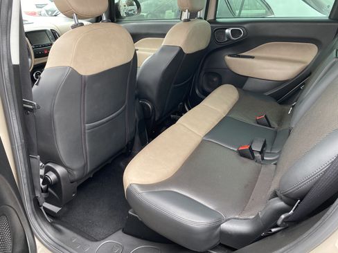 Used 2014 FIAT 500L Lounge FWD image 13