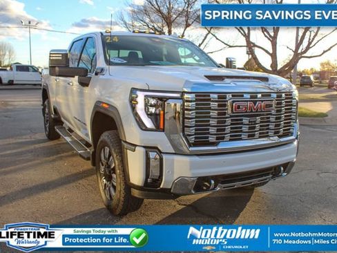 Used 2024 GMC Sierra 3500 Denali w/ Denali Reserve Package AWD/4WD image 6