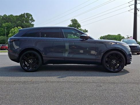 New 2026 Land Rover Range Rover Velar Dynamic SE image 3
