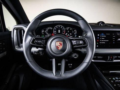 Used 2026 Porsche Cayenne S AWD/4WD image 27