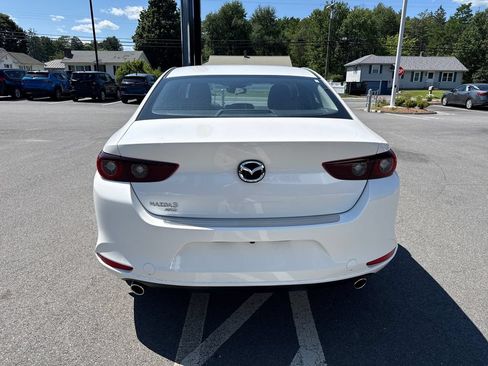 New 2026 MAZDA MAZDA3 Carbon AWD/4WD image 4