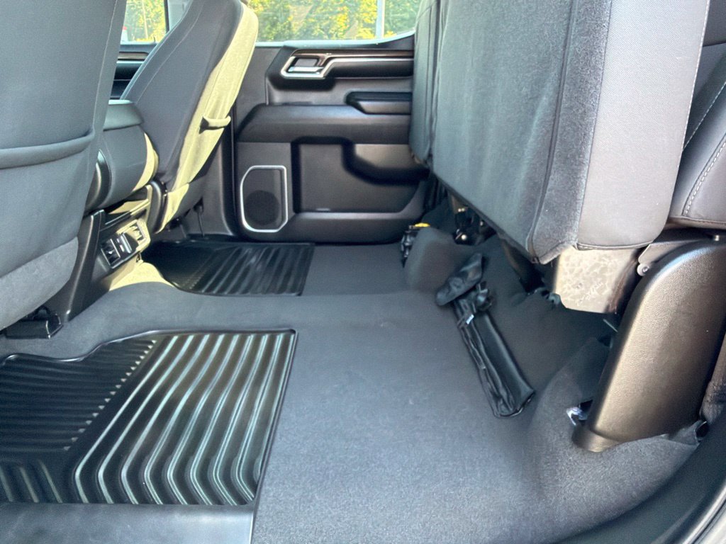 Used 2023 Chevrolet Silverado 1500 LT AWD/4WD image 33