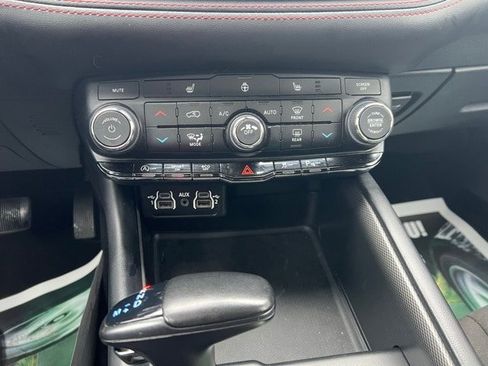 Certified 2023 Dodge Durango GT image 16