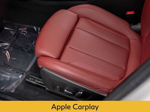 Used 2024 BMW X3 M40i image 10