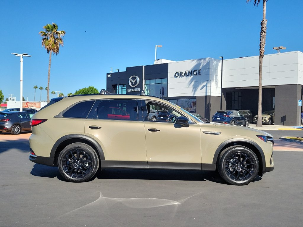 Certified 2025 MAZDA CX-70 3.3 Turbo w/ Premium Package AWD/4WD image 34