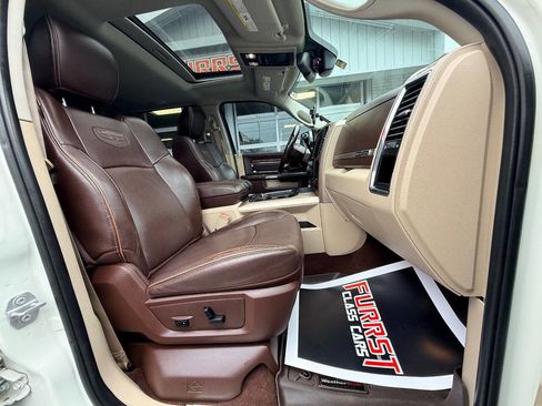 Used 2018 RAM 3500 Laramie Longhorn image 41