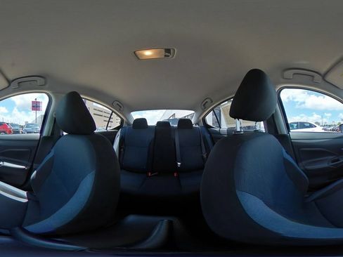Used 2025 Nissan Versa SV FWD image 40